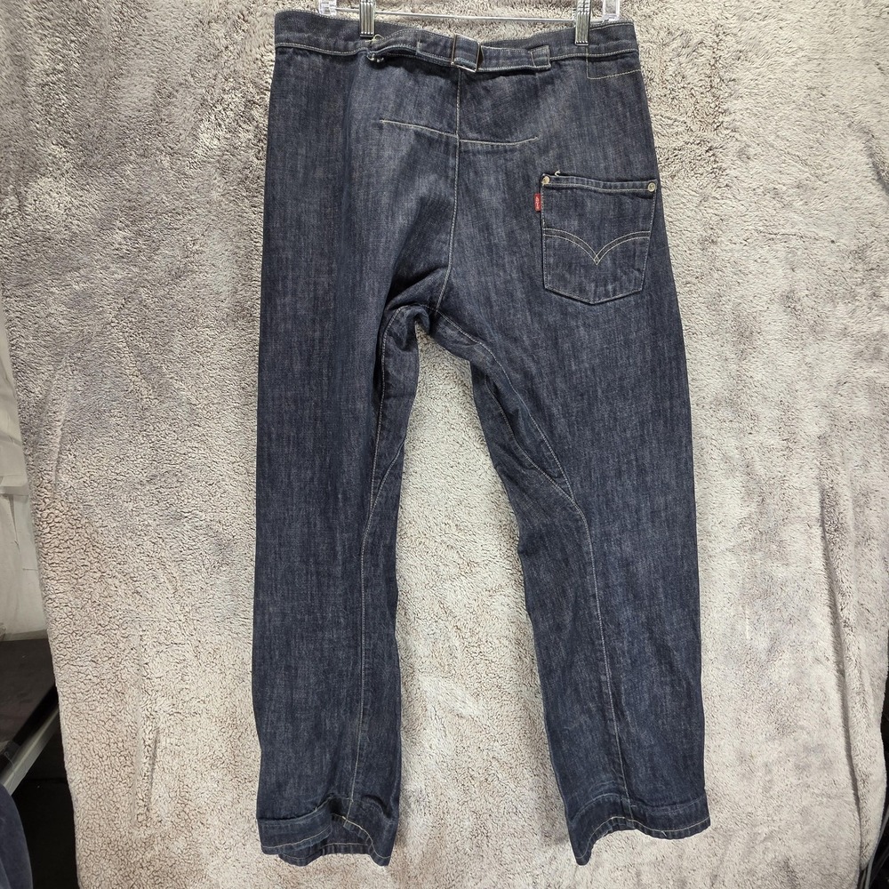 VTG Levis Engineered Jeans Mens Blue Twisted Buckle Back One Pocket Fits 32x32